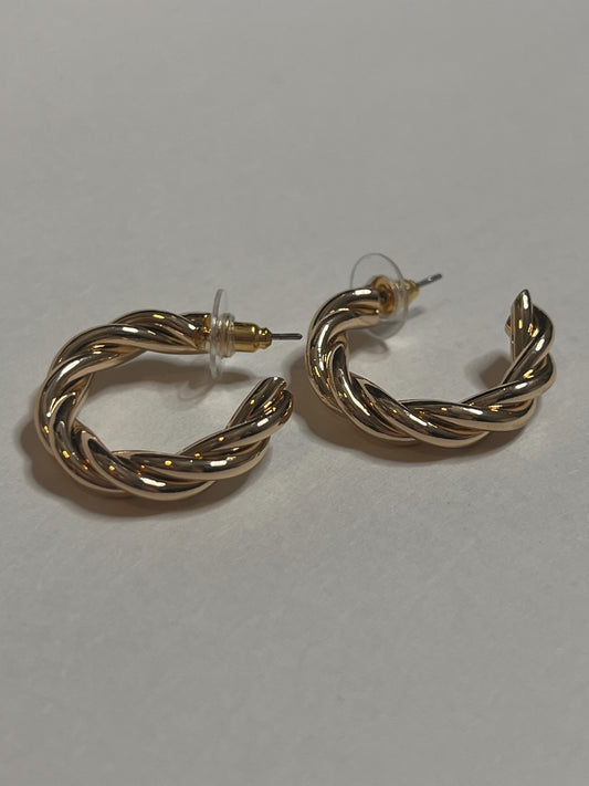 GOT ME TWISTED HOOPS